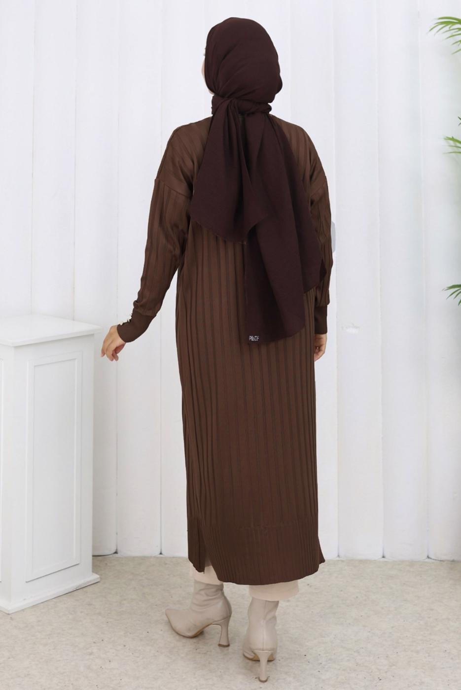 Tesettür giyim KAHVE UZUN TRİKO HIRKA T 7523