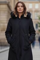 Tesettür giyim SİYAH KAPÜŞONLU SUNİ KÜRK DETAYLI KABAN T 1064