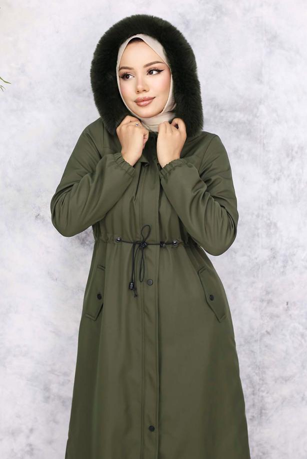 Tesettür giyim HAKİ KAPÜŞONLU KABAN T 1501 - TRENDTESETTÜR