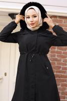 Tesettür giyim SİYAH KAPÜŞONU KÜRKLÜ KABAN T 3501