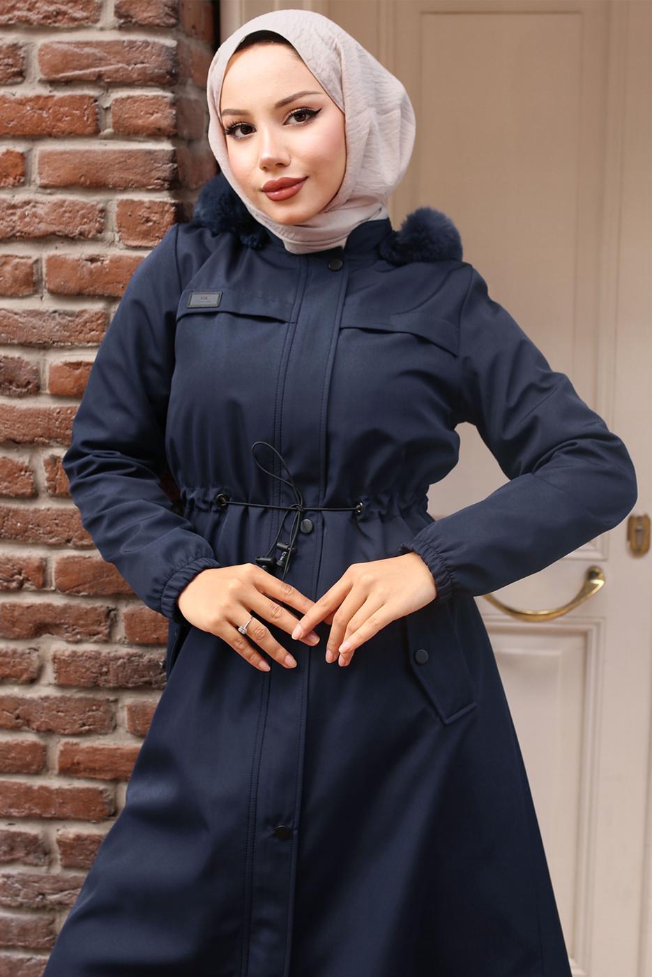 Tesettür giyim LACİVERT KAPÜŞONU KÜRKLÜ KABAN T 3501