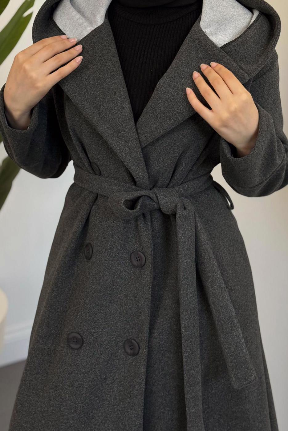 Tesettür giyim GRİ KAPÜŞONLU KUŞAKLI KABAN T 4326