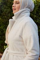 Tesettür giyim KREM KUŞAKLI KABAN T 5426