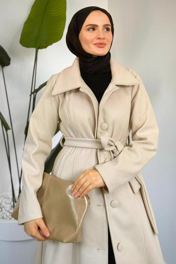 Tesettür giyim BEJ KUŞAKLI KABAN T 6326 - TRENDTESETTÜR