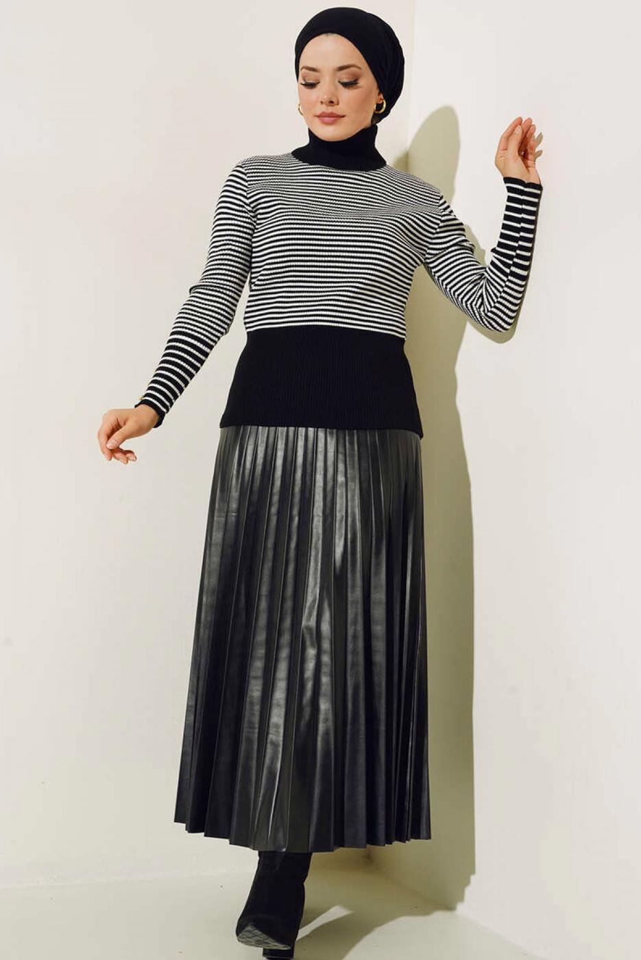 Vêtements hijab NOIR PULL EN MAILLE RAYÉE T 3304