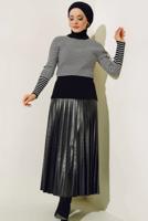 Vêtements hijab NOIR PULL EN MAILLE RAYÉE T 3304