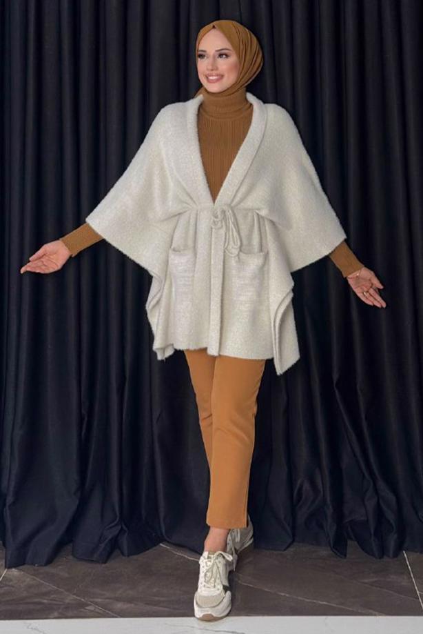 Tesettür giyim EKRU CEPLİ PANÇO T 23381 - TRENDTESETTÜR