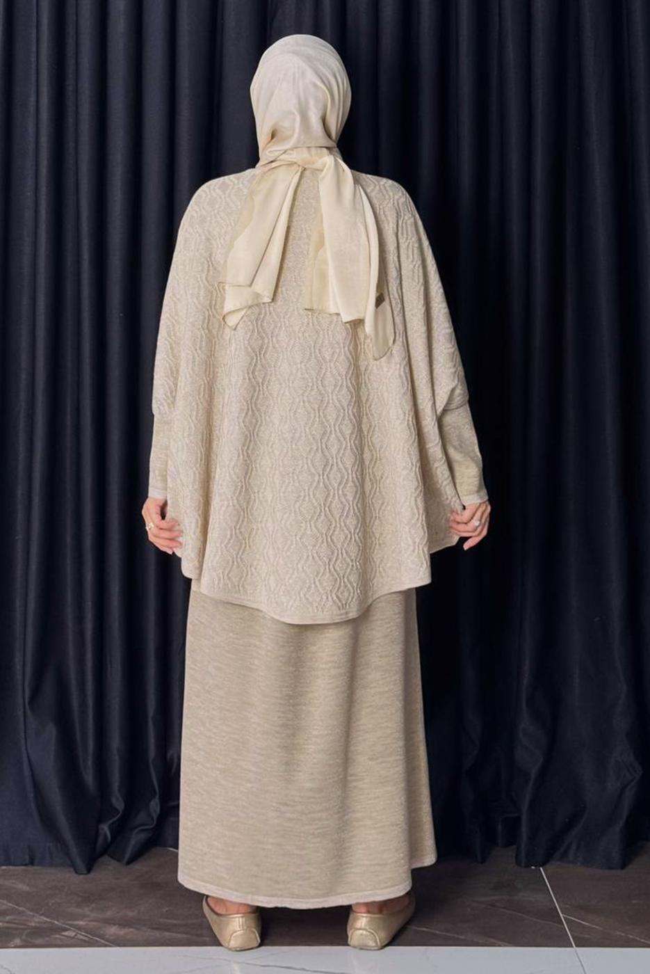 Tesettür giyim BEJ DESENLİ PANÇO T 52381