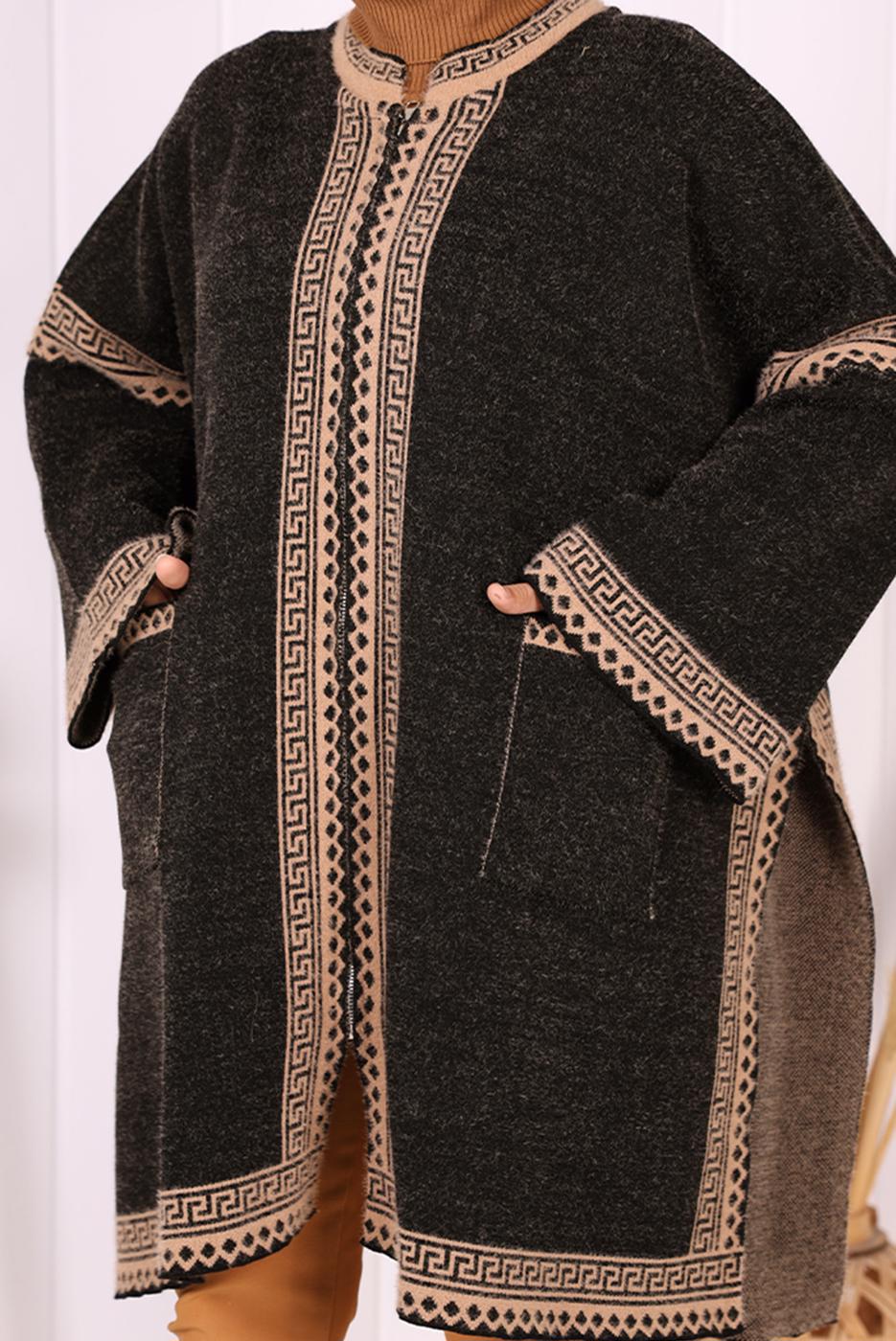 Hijab clothing BLACK ZIPPERED KNITWEAR PONCHO T 80621