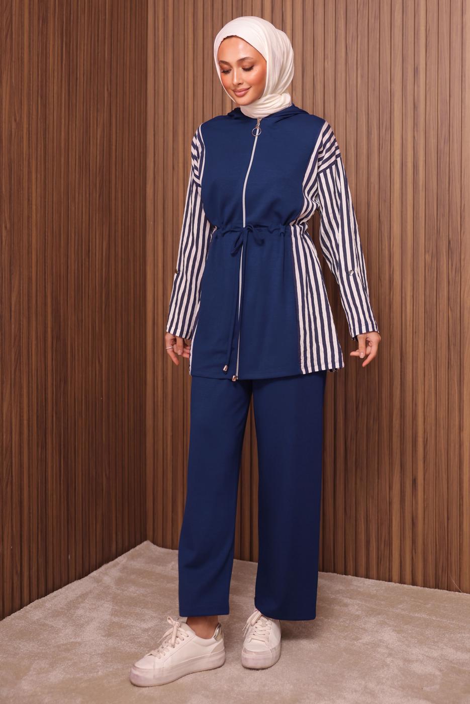 Tesettür giyim LACİVERT KAPÜŞONLU PANTOLONLU TAKIM T 0635