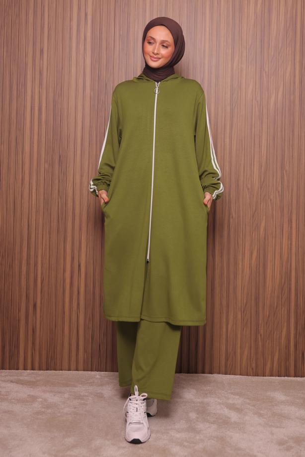Tesettür giyim YEŞİL KAPÜŞONLU PANTOLONLU TAKIM T 0835 - TRENDTESETTÜR