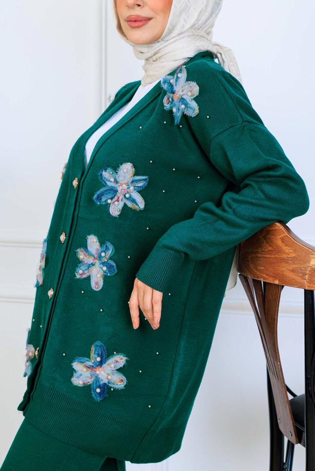 Tesettür giyim YEŞİL T 1001 BN ÇİÇEKLİ TRİKO TAKIM - TRENDTESETTÜR