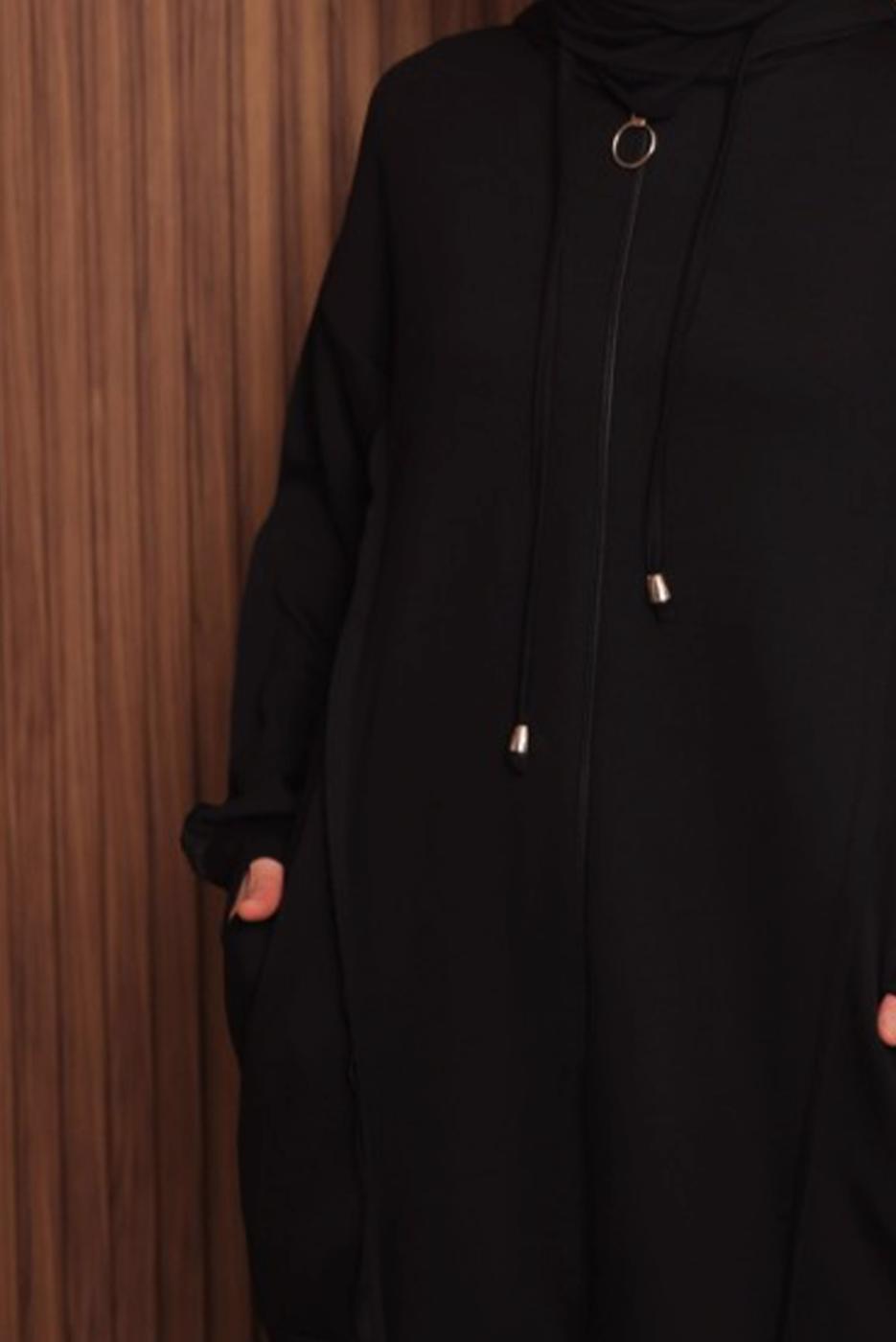 Tesettür giyim SİYAH PANTOLONLU KAPÜŞONLU TAKIM T 1017