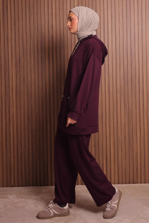 Tesettür giyim BORDO PANTOLONLU KAPÜŞONLU TAKIM T 1017 - TRENDTESETTÜR