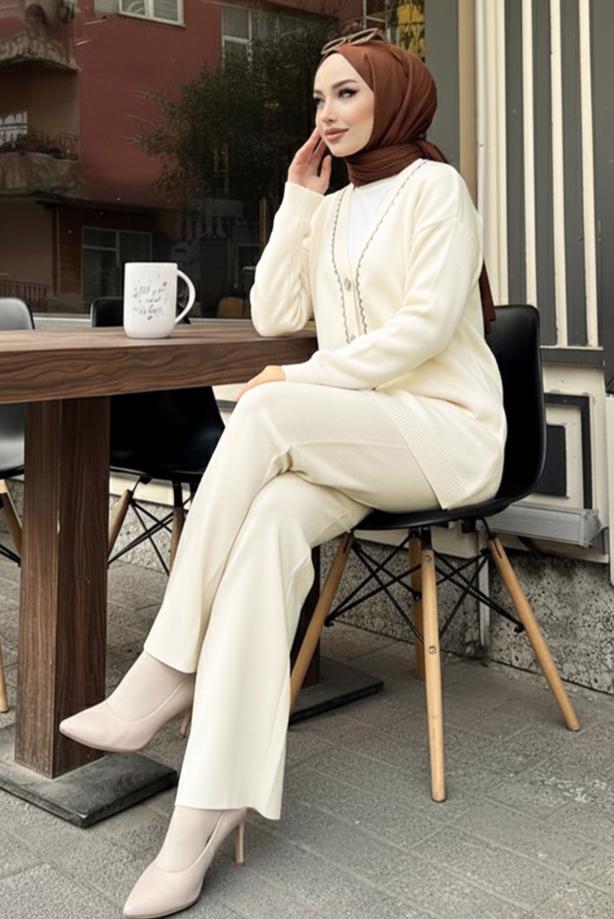 Tesettür giyim BEJ T 20352 BN CEKETLİ TRİKO TAKIM - TRENDTESETTÜR