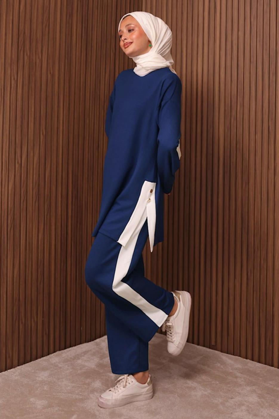 Tesettür giyim LACİVERT ŞERİT DETAYLI PANTOLONLU TAKIM T 2135