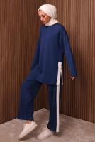 Tesettür giyim LACİVERT ŞERİT DETAYLI PANTOLONLU TAKIM T 2135