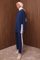 Tesettür giyim LACİVERT ŞERİT DETAYLI PANTOLONLU TAKIM T 2135