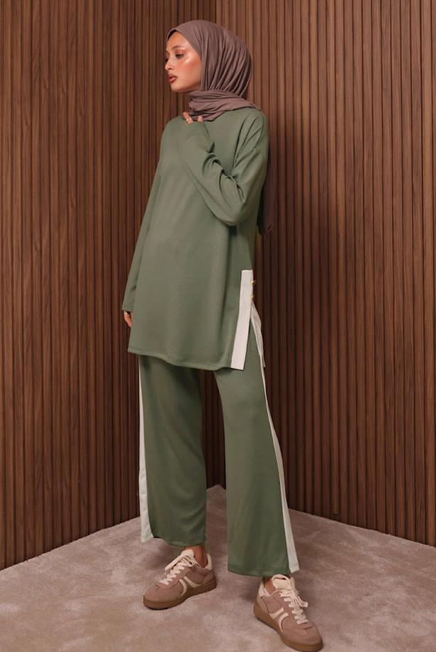 Hijab clothing GREEN STRIPE DETAILED PANTS SUIT T 2135 - TRENDTESETTÜR