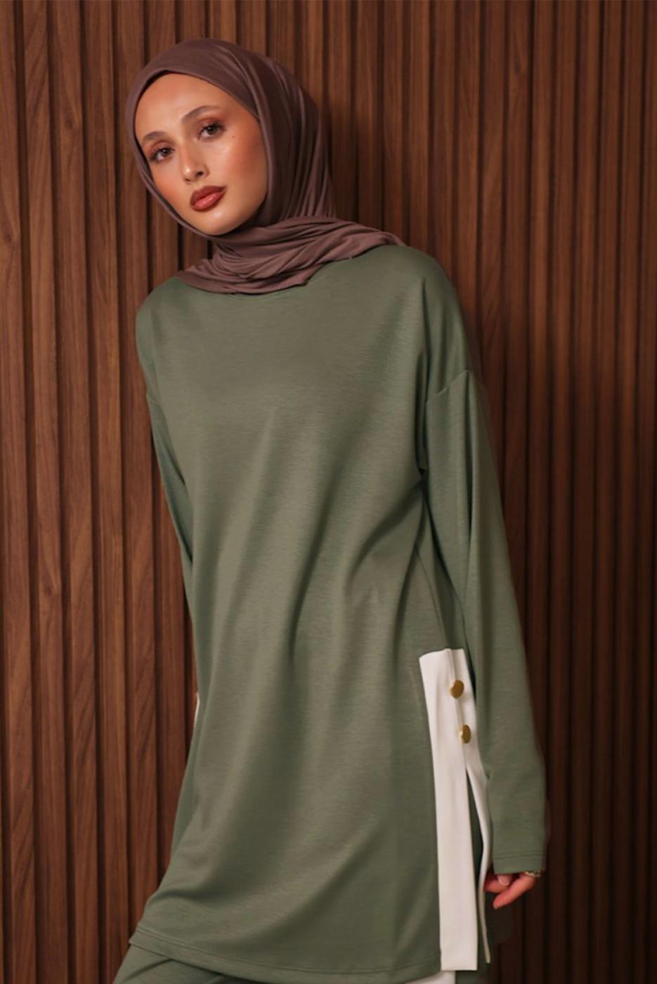 Tesettür giyim YEŞİL ŞERİT DETAYLI PANTOLONLU TAKIM T 2135