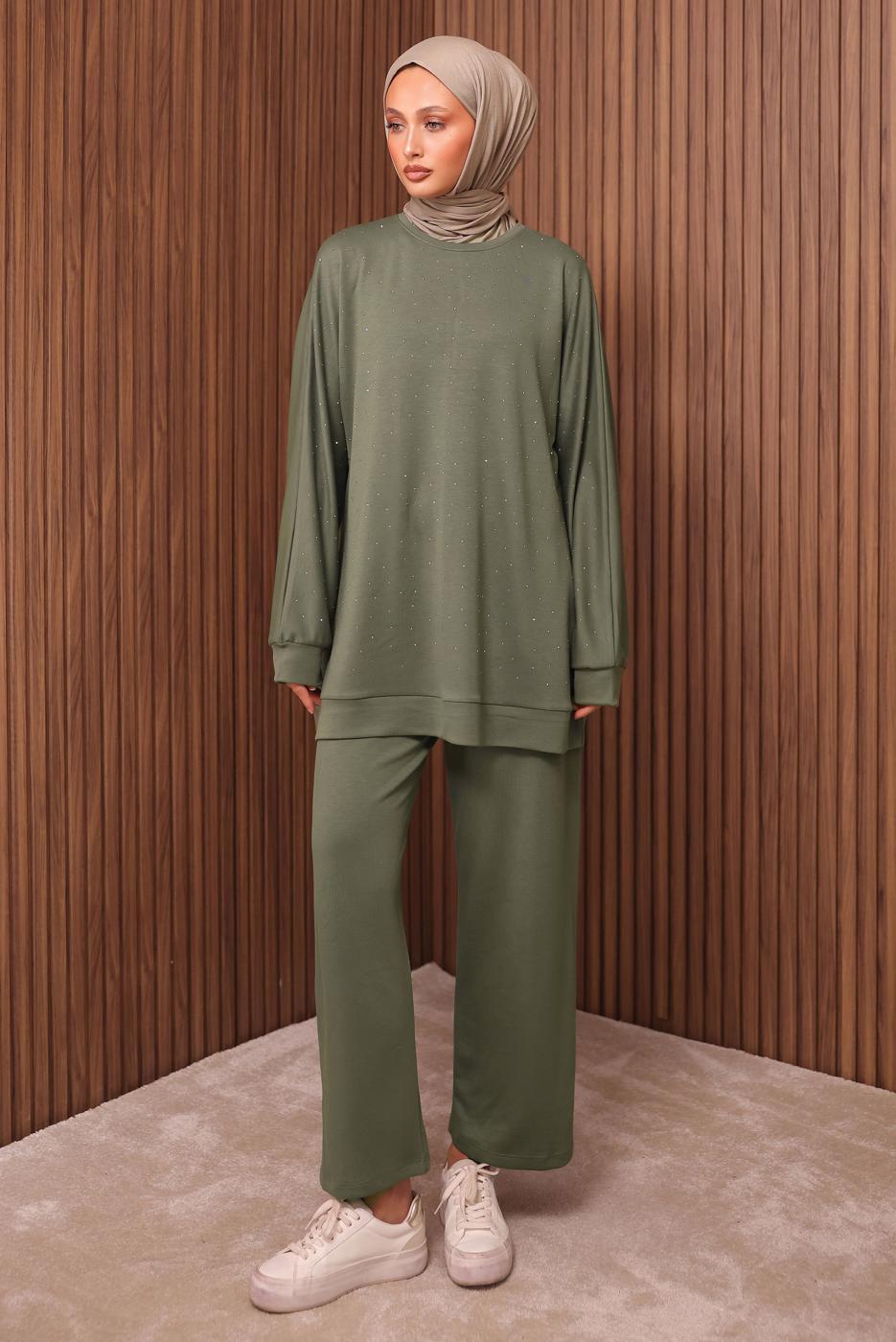 Tesettür giyim YEŞİL TAŞ BASKILI PANTOLONLU TAKIM T 2535