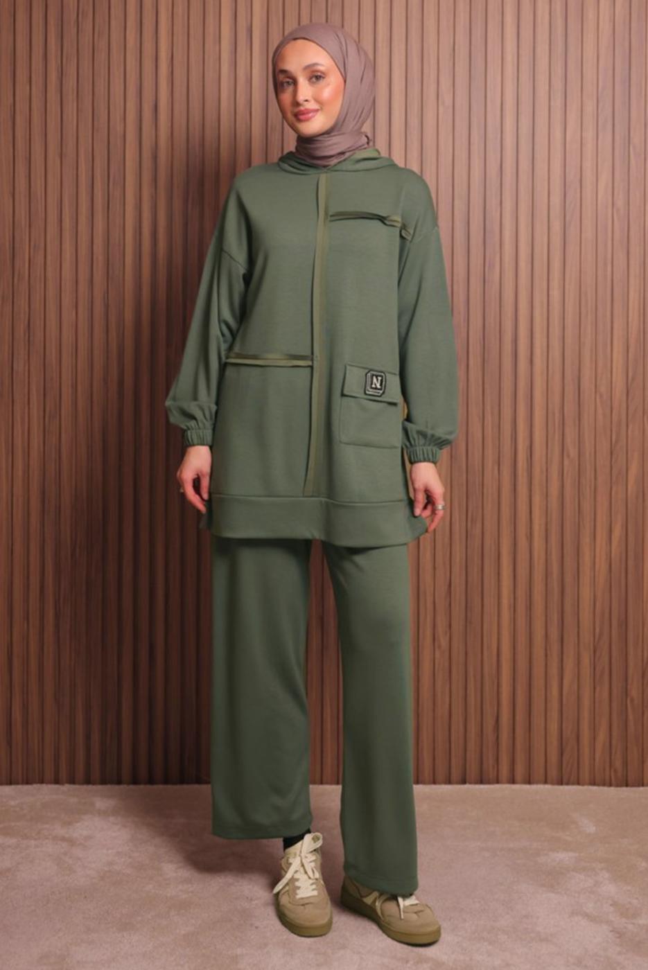 Tesettür giyim HAKİ KAPÜŞONLU PANTOLONLU TAKIM T 3017
