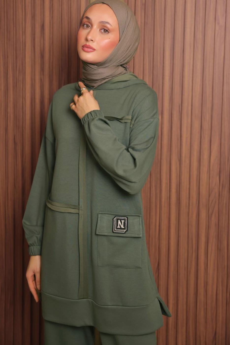 Tesettür giyim HAKİ KAPÜŞONLU PANTOLONLU TAKIM T 3017