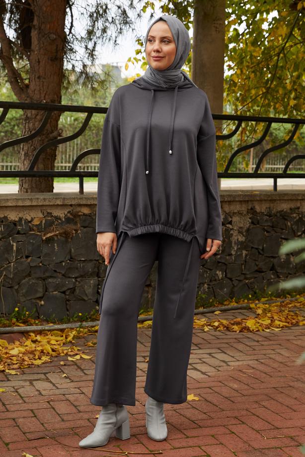 Tesettür giyim GRİ PANTOLONLU KAPÜŞONLU TAKIM T 5666 - TRENDTESETTÜR