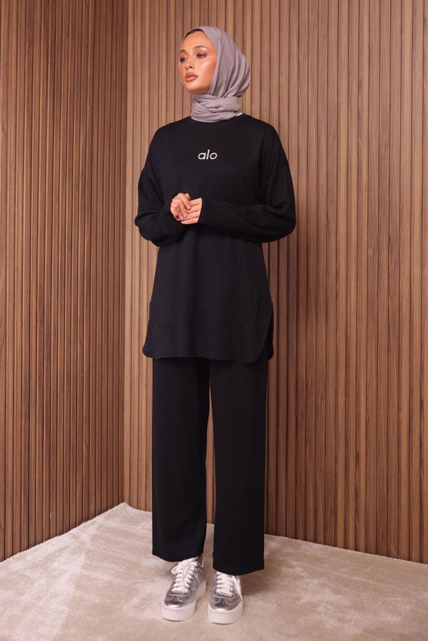 Hijab clothing BLACK SLOGAN PRINTED PANTS SUIT T 9535 - TRENDTESETTÜR