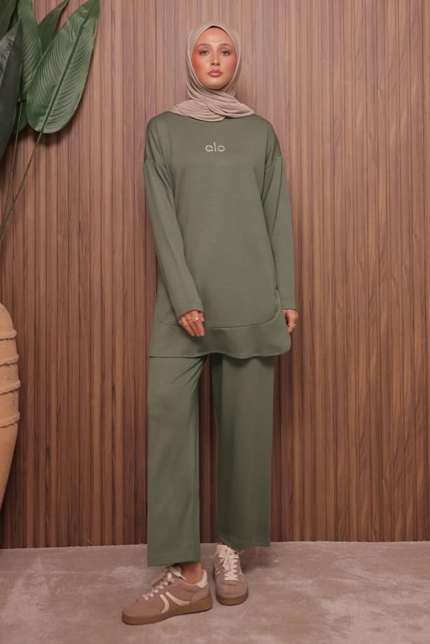 Hijab clothing KHAKI SLOGAN PRINTED PANTS SUIT T 9535 - TRENDTESETTÜR