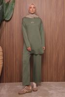 Tesettür giyim HAKİ YAZI BASKILI PANTOLONLU TAKIM T 9535