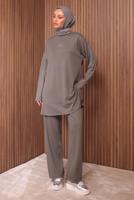 Tesettür giyim VİZON YAZI BASKILI PANTOLONLU TAKIM T 9535