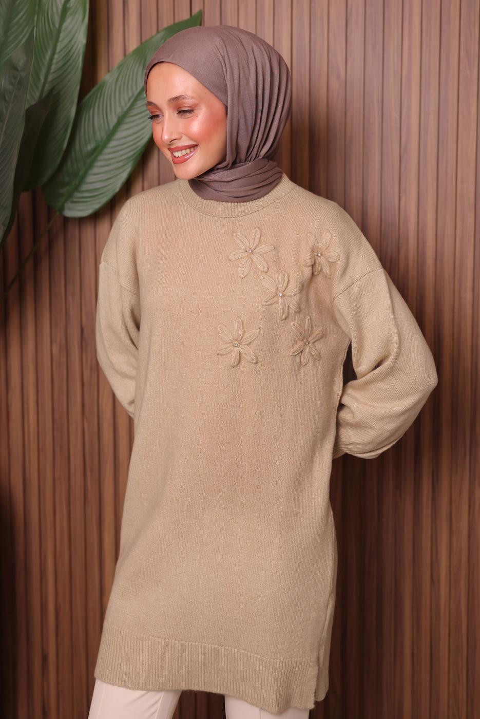 Vêtements hijab BEIGE TUNIQUE EN MAILLE AVEC GEMME T 1207
