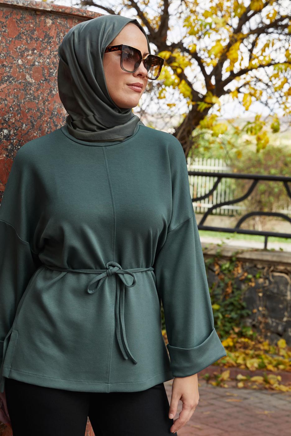 Tesettür giyim YEŞİL BELDEN BAĞCIKLI TUNİK T 84112