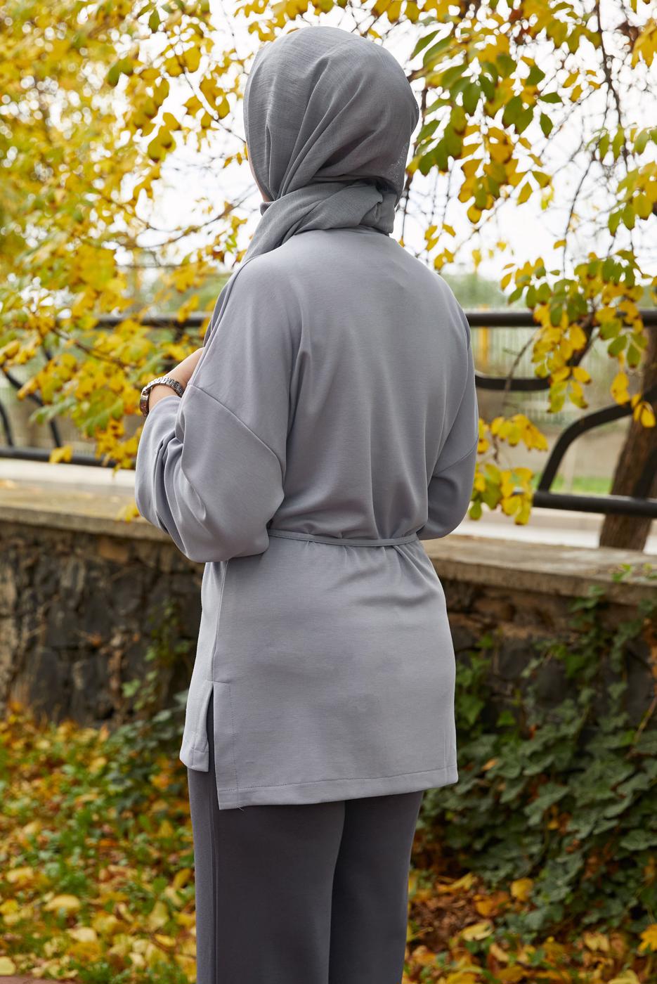 Tesettür giyim GRİ BELDEN BAĞCIKLI TUNİK T 84112