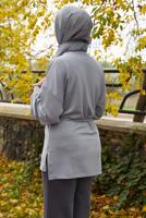 Tesettür giyim GRİ BELDEN BAĞCIKLI TUNİK T 84112