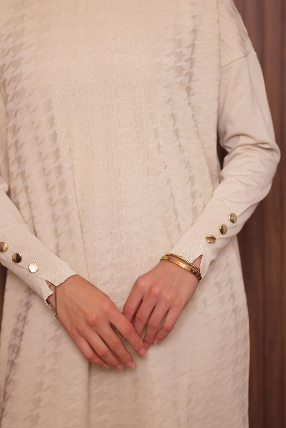 Tesettür giyim EKRU TRİKO TUNİK T 9007