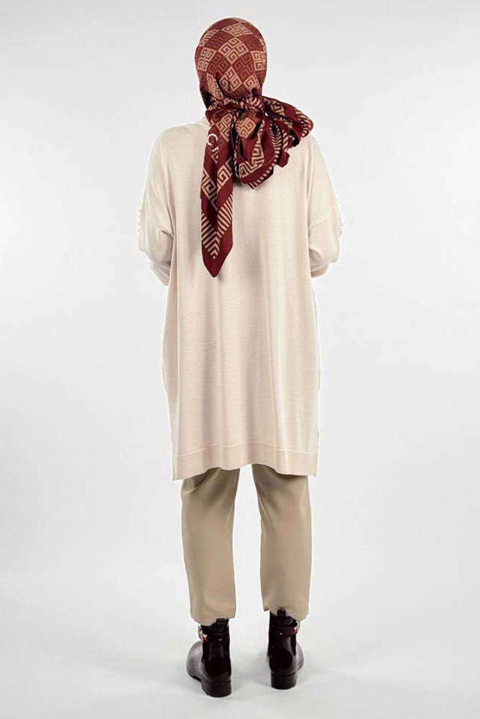 Tesettür giyim BEJ İNCİ DETAYLI TUNİK T 90381