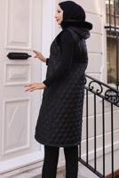 Tesettür giyim SİYAH KAPÜŞONLU ŞİŞME YELEK T 1091