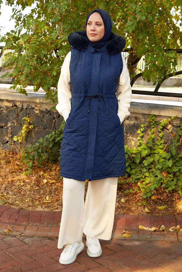 Tesettür giyim  KAPÜŞONLU ŞİŞME YELEK T 2307