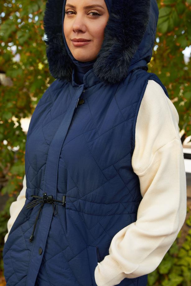 Hijab clothing  HOODED PUFFER VEST T 2307 - TRENDTESETTÜR