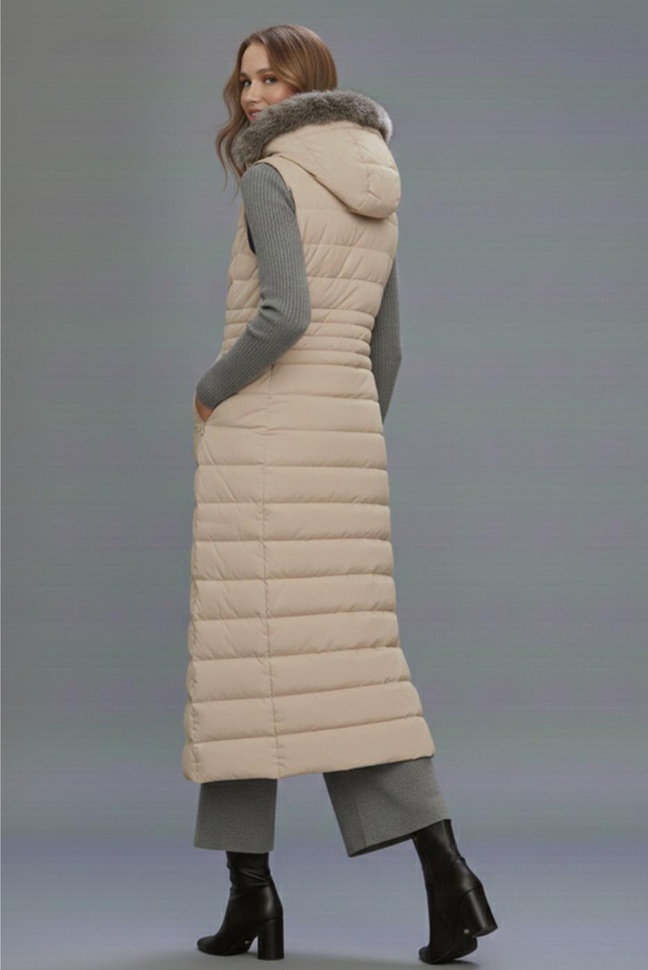 Tesettür giyim BEJ KAPÜŞONLU UZUN ŞİŞME YELEK T 4819