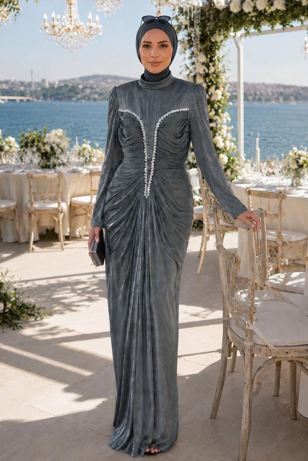 Tesettür giyim GRİ DRAPELİ TAŞ İŞLEMELİ ABİYE ELBİSE T 1025 - TRENDTESETTÜR