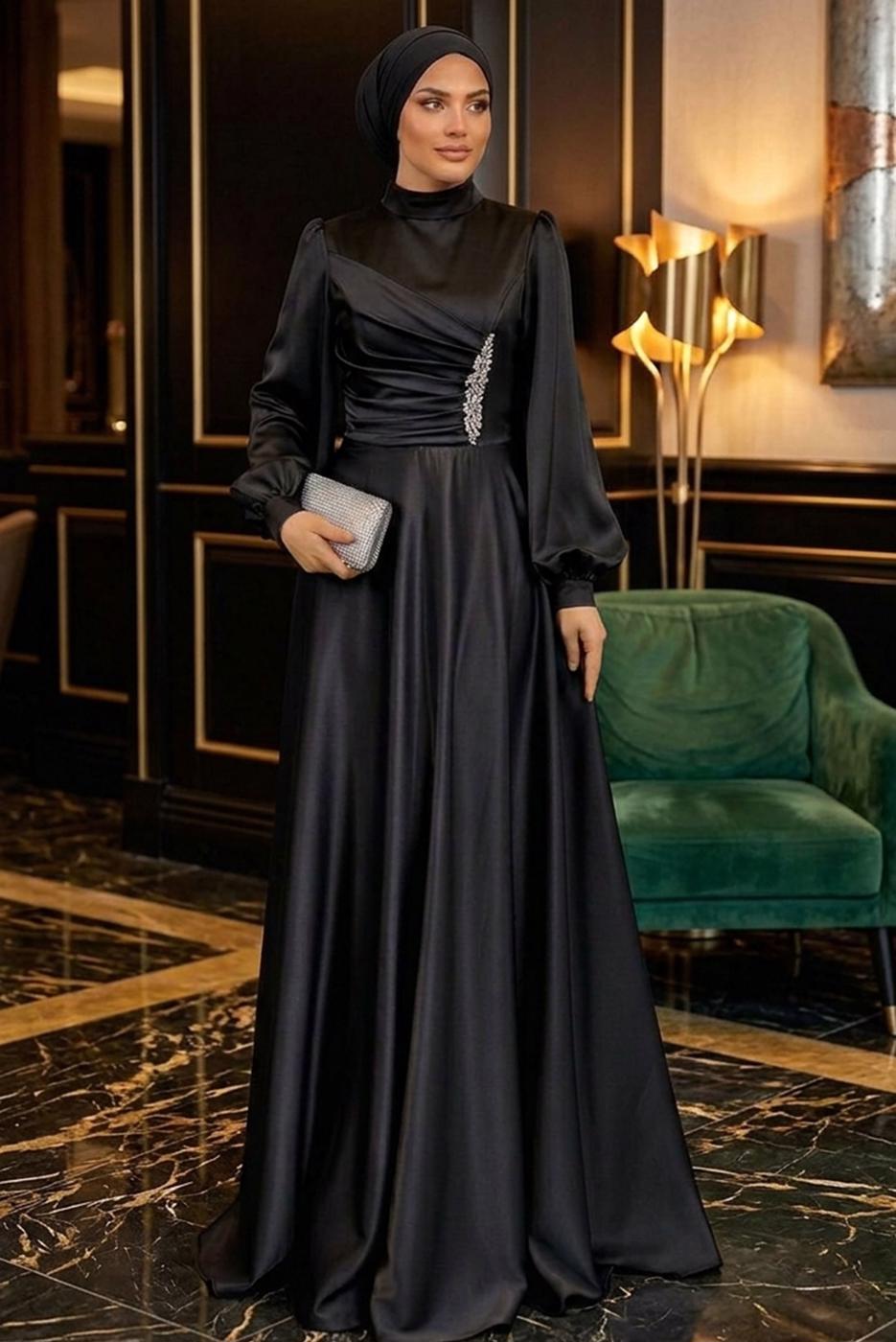 Tesettür giyim SİYAH TAŞ İŞLEMELİ SATEN ABİYE T 1626