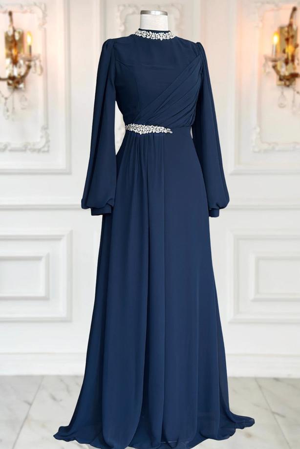 Tesettür giyim LACİVERT TAŞ DETAYLI ŞİFON ABİYE ELBİSE T 6363 - TRENDTESETTÜR