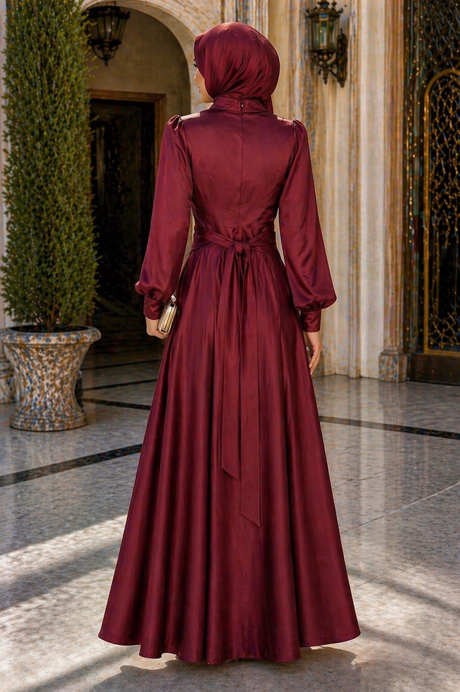 Tesettür giyim BORDO KUŞAKLI SATEN ABİYE ELBİSE T 7926