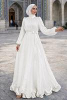 Tesettür giyim BEYAZ KUŞAKLI SATEN ABİYE ELBİSE T 8726