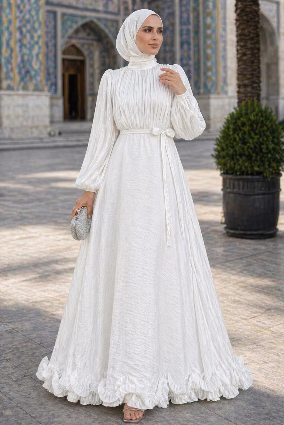 Tesettür giyim BEYAZ KUŞAKLI SATEN ABİYE ELBİSE T 8726