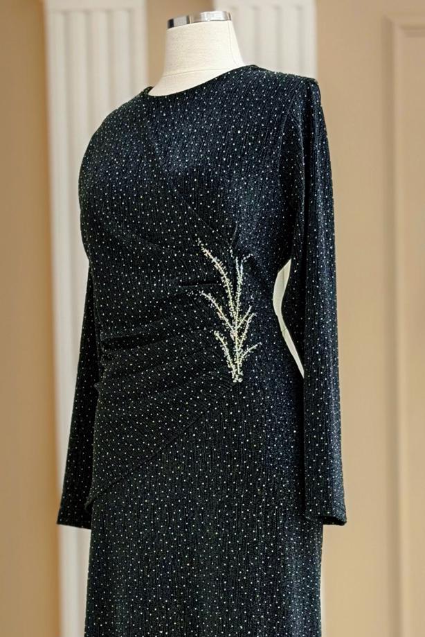 Tesettür giyim GRİ TAŞ DETAYLI ABİYE ELBİSE T 8931 - TRENDTESETTÜR