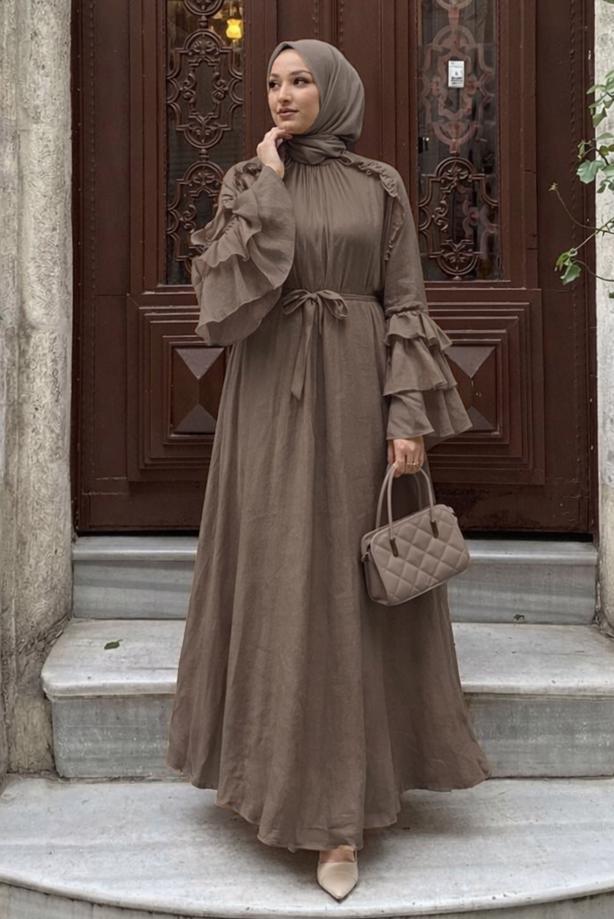 Tesettür giyim KAHVE KUŞAKLI FIRFIRLI ELBİSE T 5532 - TRENDTESETTÜR